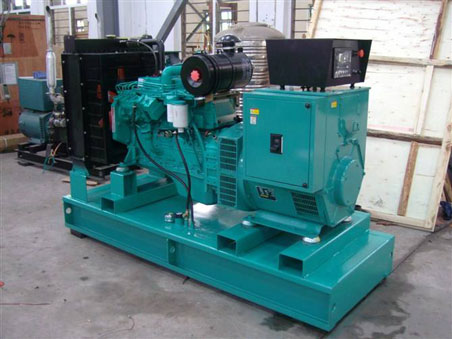 西平200kw康明斯柴油发电机组图片 西平200kw康明斯柴油发电机组图片